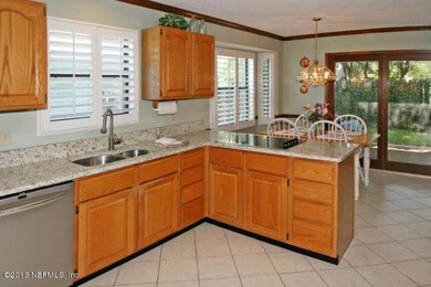 kitchen & nook