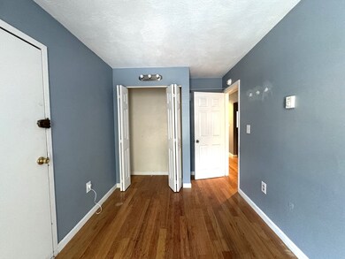 124 Winnisimmet St unit 2, Chelsea, MA 02150 - photo 4