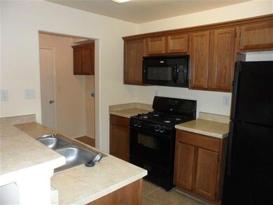 5733 Manila Dr, El Paso, TX 79924 - photo 4