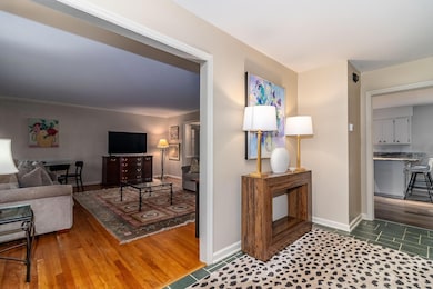 10-web-or-mls-3247 RAMSGATE RD (c)--3