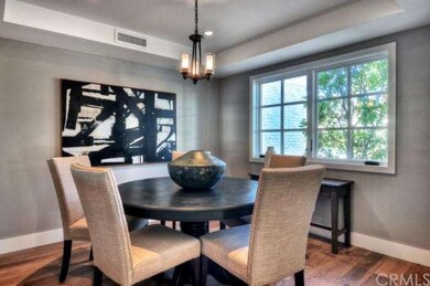 Dining room.