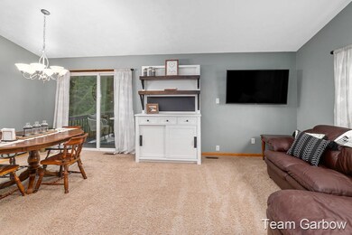 2127 Retriever Run Ct, Middleville, MI 49333 - photo 5