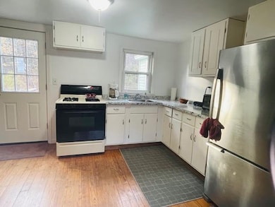 10 Lowell Rd, Windham, NH 03087 - photo 5