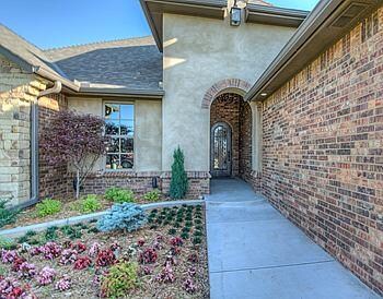 2316 Merlot Ct, Edmond, OK 73012 - photo 3