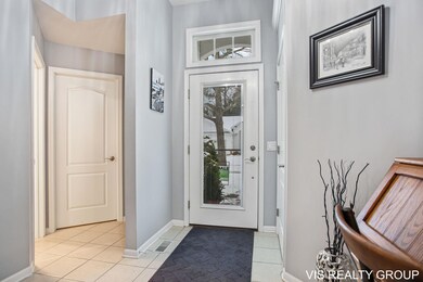 3-web-or-mls-108 Stone Gate Ct-3