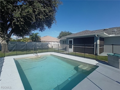 1138 SE 19th Ln unit 21, Cape Coral, FL 33990 - photo 2
