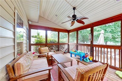 5613 Ginger Ln, Indian Trail, NC 28079 - photo 2