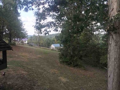 2306 Katie Ln, Morristown, TN 37814 - photo 5