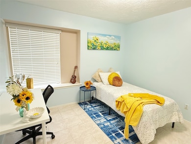 9214 Carvel Ln, Houston, TX 77036 - photo 3