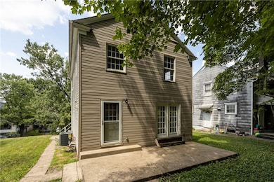 1301 Wade St, Aliquippa, PA 15001 - photo 3