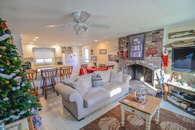 84 10th St S, Edgartown, MA 02539 - photo 4