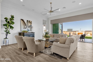 11-web-or-mls-3649-n-58th-st-artisan-mod