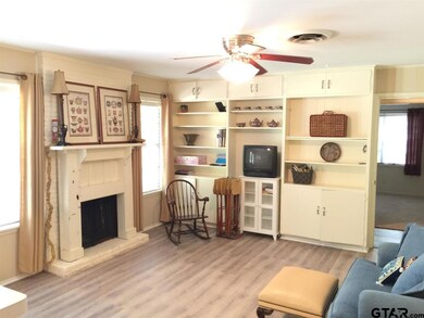 312 312 Stanford, Tyler, TX 75701 - photo 4