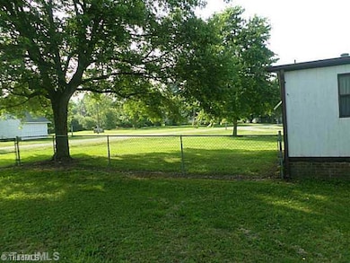 Other. street view home at end of street NO TRAFFIC