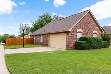 1209 E 146th St S, Glenpool, OK 74033 - photo 4