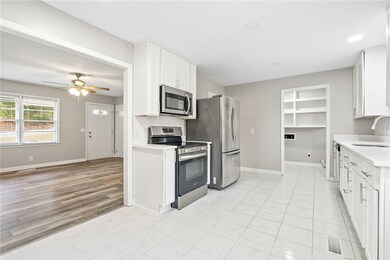 3022 Bradford Dr, Opelika, AL 36801 - photo 5