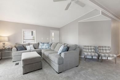 13-Moonlite Dr 170-