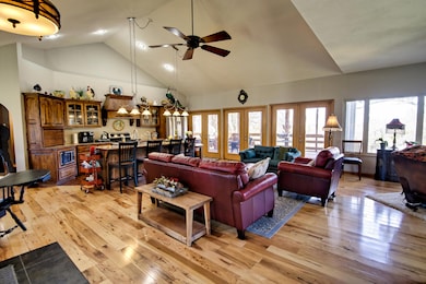 Living-Kitchen
