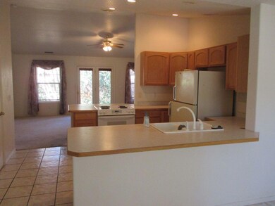 Photo 03