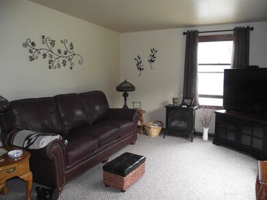 6515 N 1100 E, Grovertown, IN 46531 - photo 3