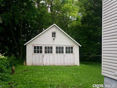 51 Parker St, Auburn, NY 13021 - photo 6