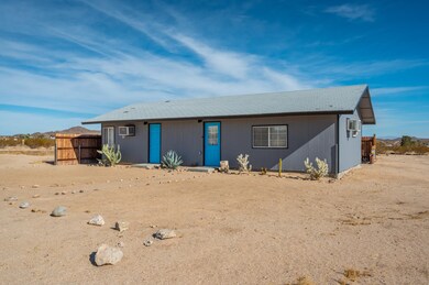 210103 62695 Sunny Sands Dr 002