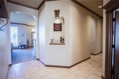 2633 SE 7th St, Moore, OK 73160 - photo 4