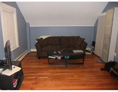 16 Middle St unit 2, Newton, MA 02458 - photo 2