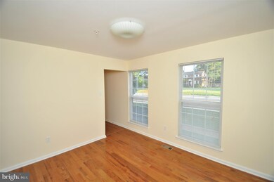 5614 Walker Mill Rd, Capitol Heights, MD 20743 - photo 3