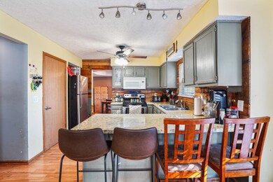 5220 Princeton Ln