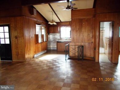 22 Oakridge Dr, Harpers Ferry, WV 25425 - photo 6