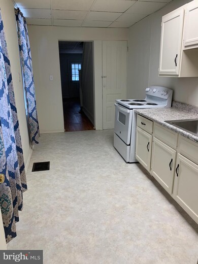 1344 Green St, Reading, PA 19604 - photo 4