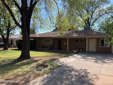 6750 N 11th Place, Phoenix, AZ 85014 - photo 3