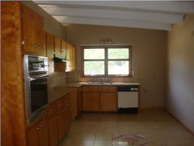 Spacious kitchen