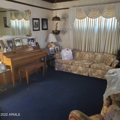 1157 11th living room 3
