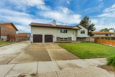 1060 E Sleepy Hollow Ln, Sandy, UT 84094 - photo 5