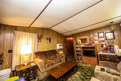 204 Joe St, Collinsville, IL 62234 - photo 6