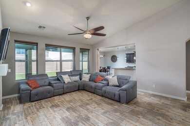 2) GREAT ROOM