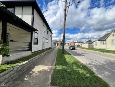 1652 Spann Ave, Indianapolis, IN 46203 - photo 2