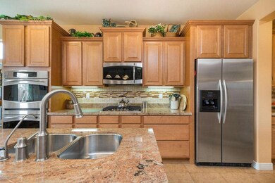 07- KITCHEN