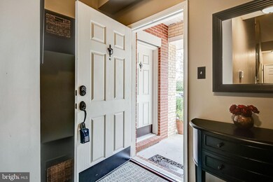 22715 Settlers Trail Terrace, Ashburn, VA 20148 - photo 4