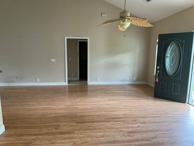 1157 Redfish Dr, Darien, GA 31305 - photo 6