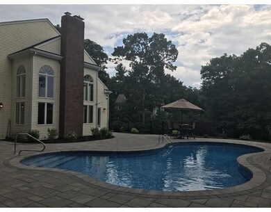 1638 West St, Stoughton, MA 02072 - photo 4