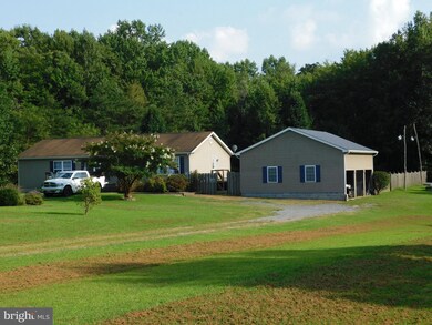 1271 Bristol Mine Rd, Colonial Beach, VA 22443 - photo 4