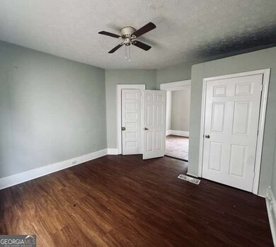 115 W Tinsley St unit A, Griffin, GA 30223 - photo 6