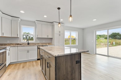 333 Dahlia Dr unit 29, Stoughton, WI 53589 - photo 4