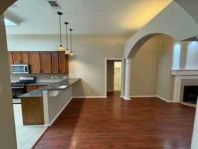 25802 Bearborough Dr, Spring, TX 77386 - photo 7