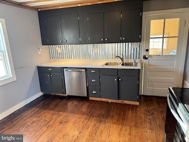 136 Shady Creek Rd, Clear Brook, VA 22624 - photo 2