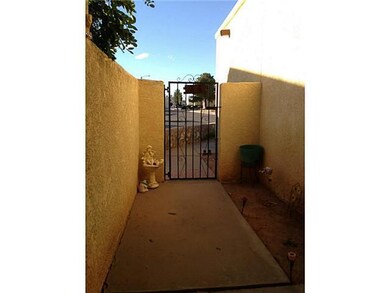 1735 Villa Santos Cir, El Paso, TX 79935 - photo 4