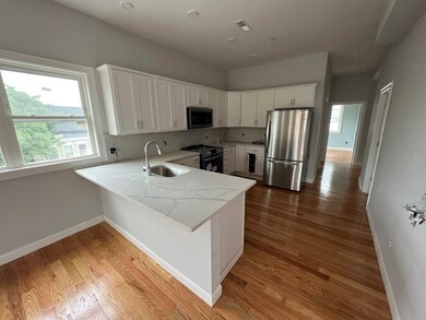 126 Cross St unit 3L, Somerville, MA 02145 - photo 3